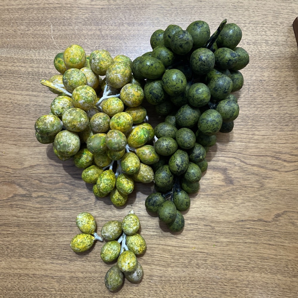 Lot Of 2 Sets Of Faux Artificial Fruit Grapes Hard Plastic Decor Staging